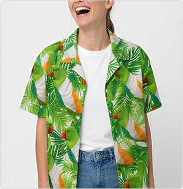 Green and white round-neck shirt