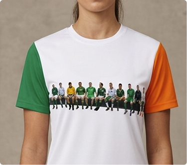 Green and white round-neck shirt
